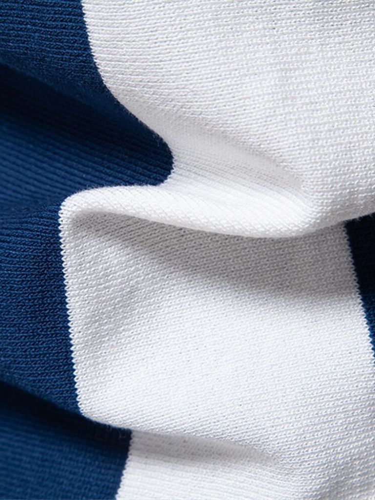 Navy Streifen Polo – Stilvolle Herrenmode für jeden Anlass